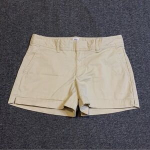 Woman Gap Beige City Short Shorts